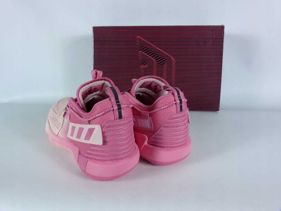 Adidas Dolla Dame 7 - H68605 koszykówka 49 1/3 320