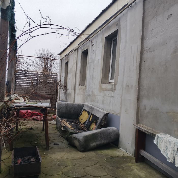 Продаю добротный кирпичный дом в живописном р-не г Мерефа