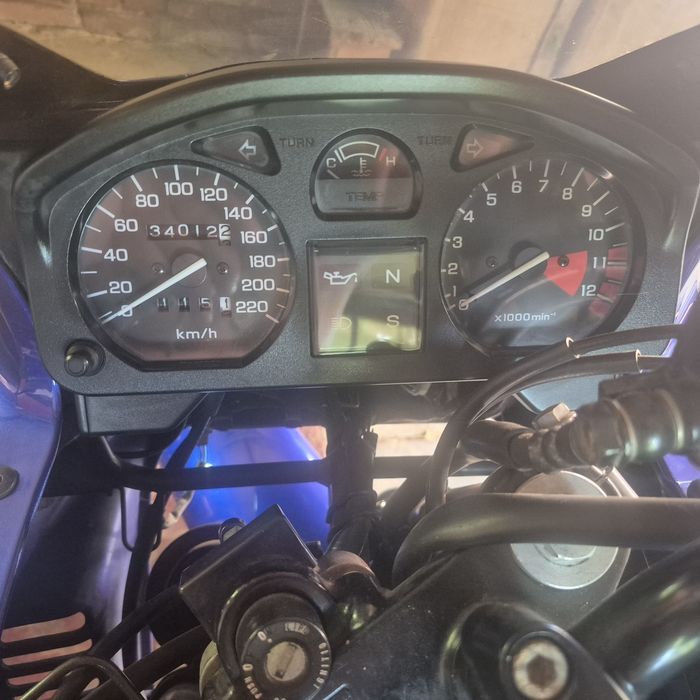 Продам ХОНДА CB-500s