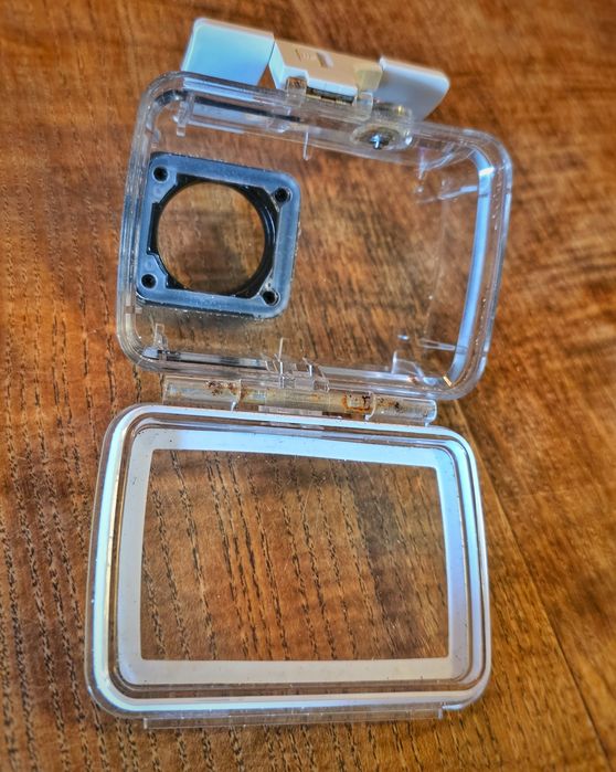 Kamerka sportowa Yi 4k + akcesoria