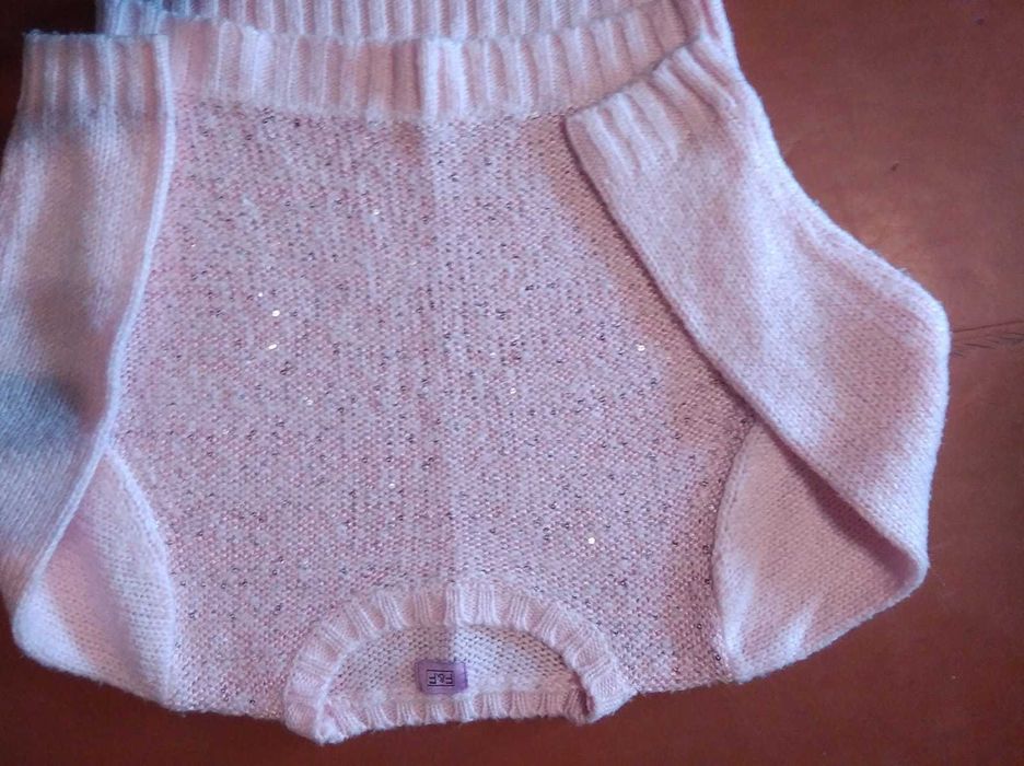 Светр рожевий зимовий