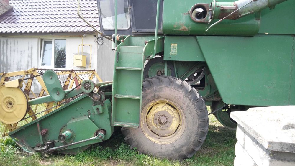 Комбайн John Deere 430