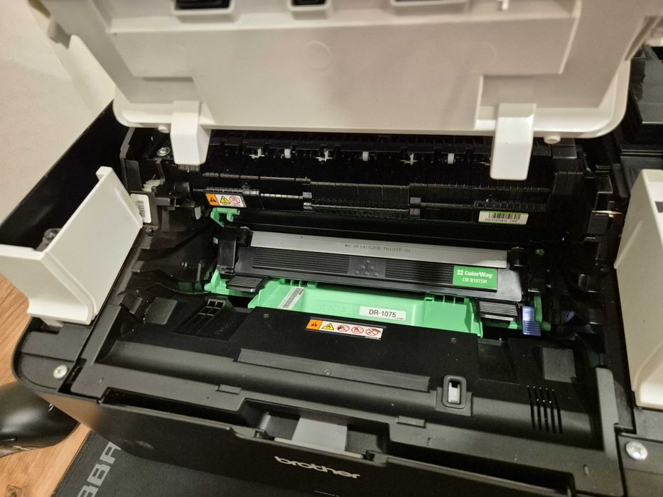 БФП Brother DCP-1512R / Принтер / Сканер / Копір / А4 / монохром / лаз