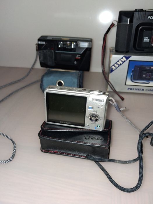 Máquinas Fotográficas Analógicas e Digitais