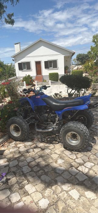 Moto 4 yamaha warior 350cc nao matriculada
