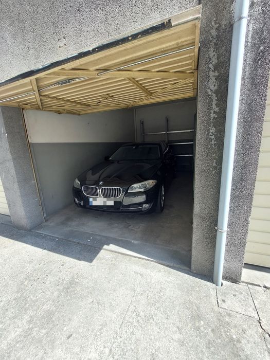 Garagem Próximo Gaishopping