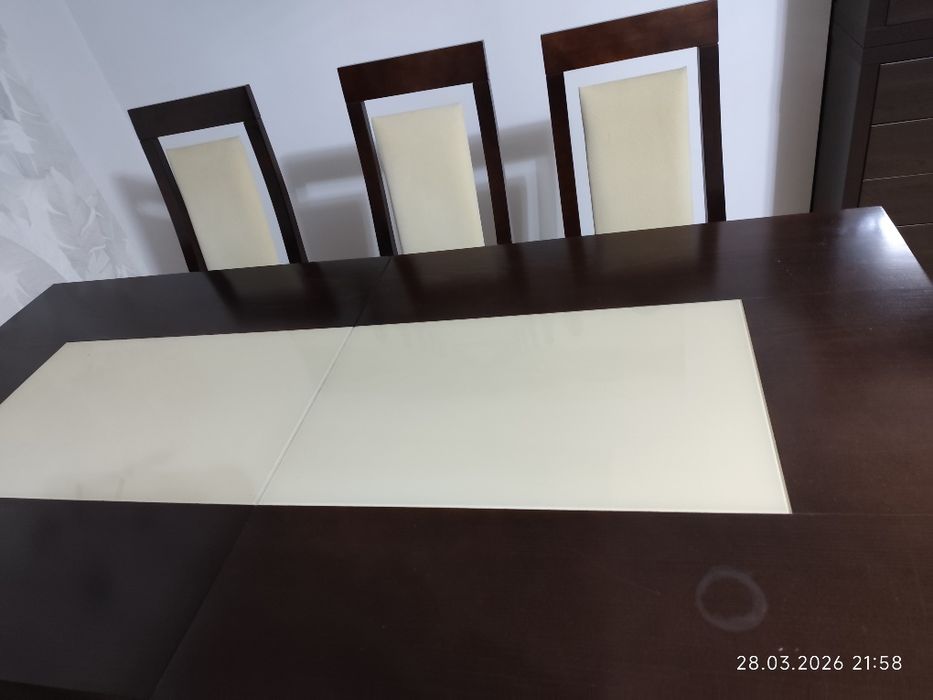 Stół i 6 krzeseł