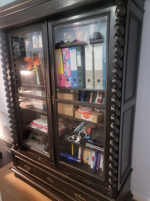 Mobilia escritorio centenária ( madeira maciça escura)