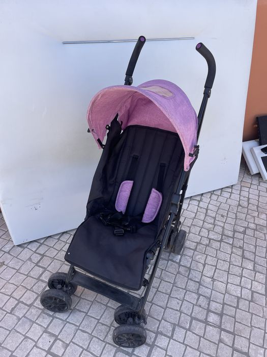 Carrinho ou cadeira de passeio em bom estado com capa