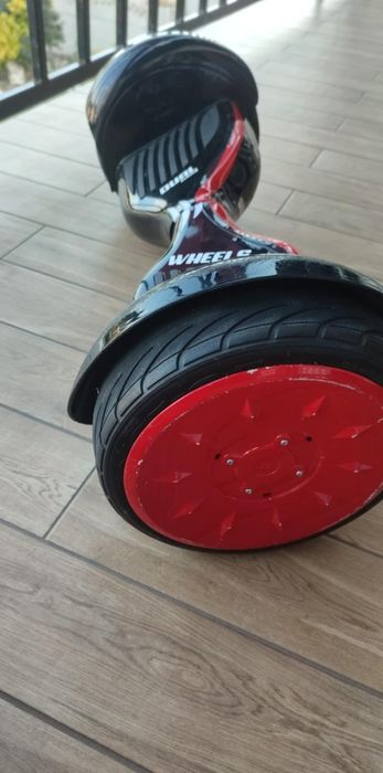 Hoverboard Wheels Skymaster- sprawna deska elektryczna