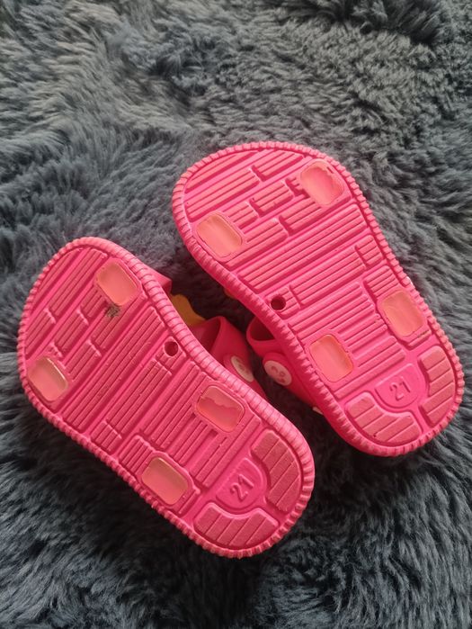 Klapki a'la crocs, klapki basenowe CCC 21
