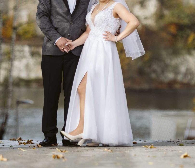 Suknia ślubna biała