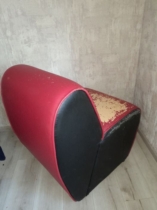 Крісло, диванчик під перетяжку 4 шт. Доставка по місту