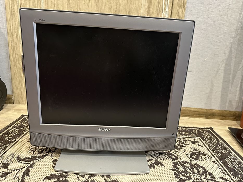 Продам ЖК-телевізор Sony Bravia 20