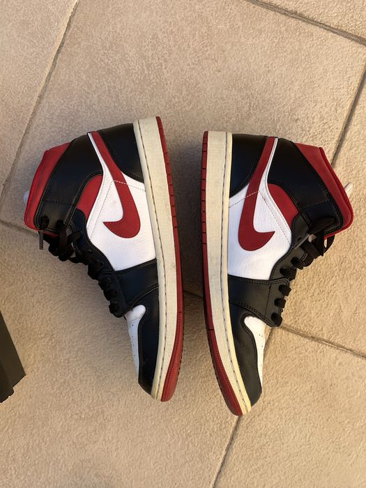 Air Jordan 1 mid