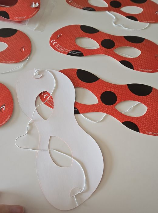 6 máscaras de papel Ladybug novas