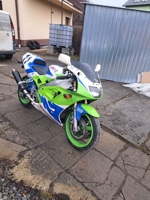 Kawasaki zxr400 L zamiana