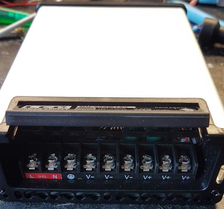 Fonte de alimentação 12v 200w 16.7A