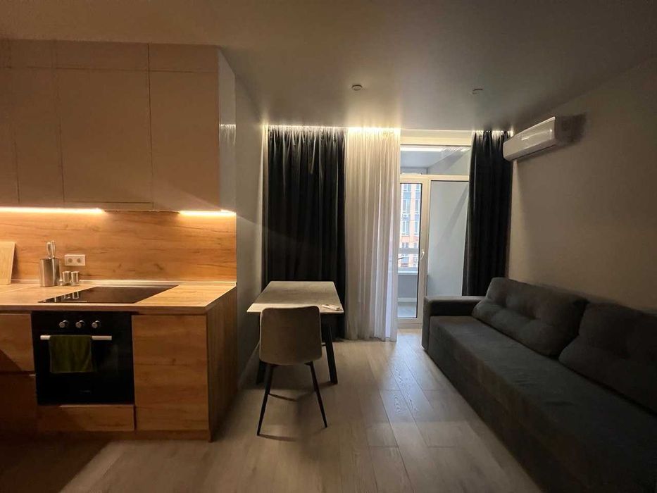 1-кімнатна квартира подобово ЛЮКС | ЖК Комфорт Таун | до 4 осіб