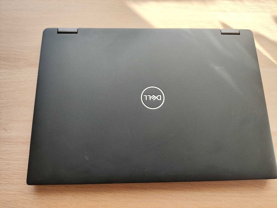 Dell Latitude 7390 2in1 laptop