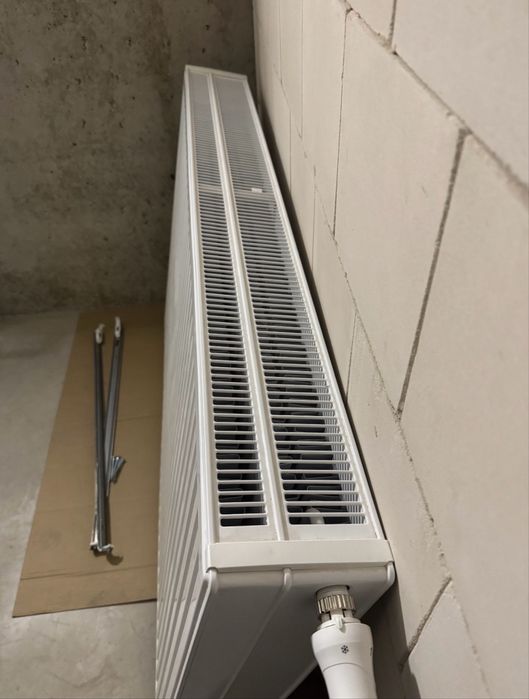 Nowy Grzejnik Płytowy