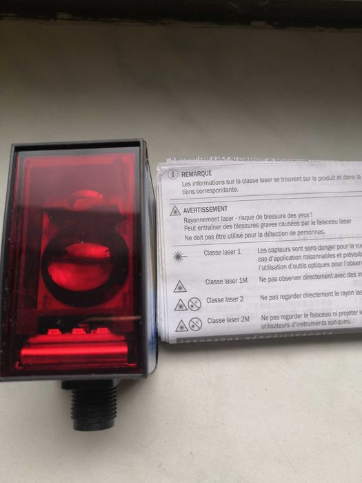 Czujnik laserowy odległości dalmierz  Sick DT35-B15251 Nowy