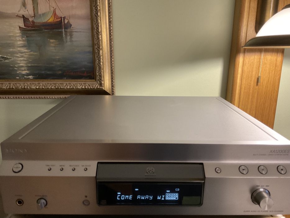 Продам HI FI/END CD Player Sony SCD - XA1200ES цвет Silver