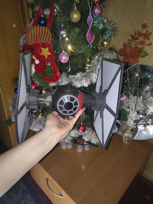 TIE Fighter космолёт истребитель