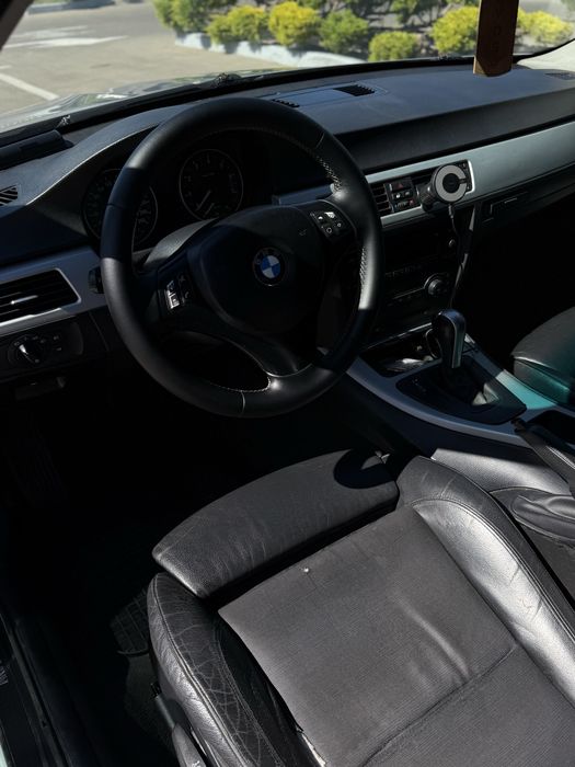 BMW 325I 2005 VIN WBAVB11020KT60229 фото оголошення 5 з 8
