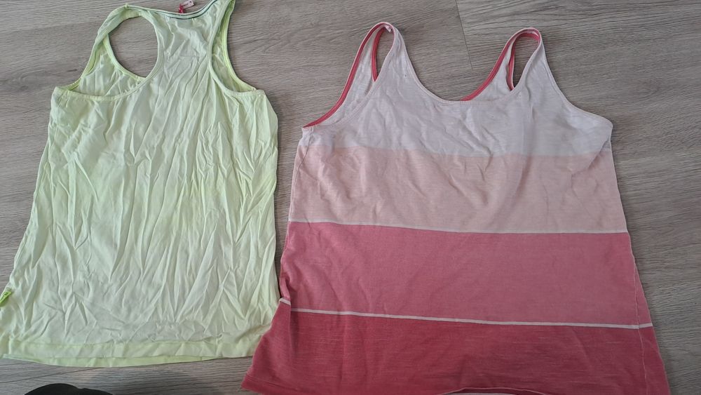Zestaw 2 Podkoszulki T-shirty rozmiar L Crop