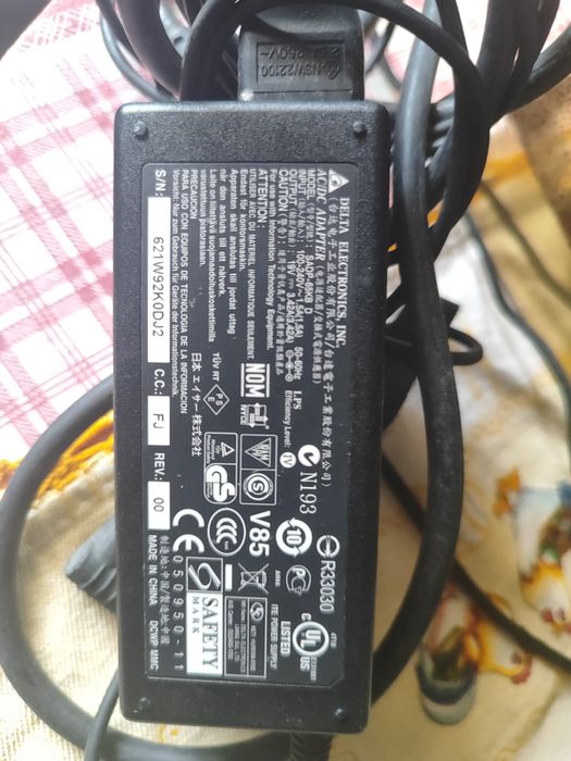 Carregadores para laptops/notebooks