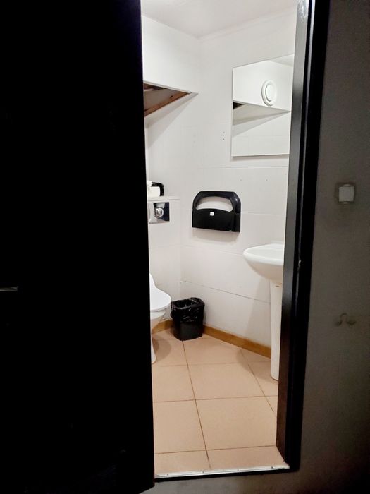 Продам подвальное помещение с Отдельным Входом , Центр