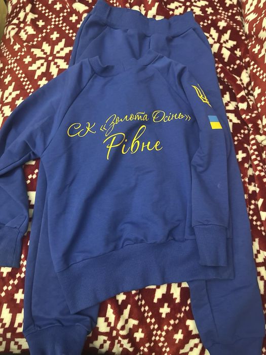 Спортивний дитячий костюм