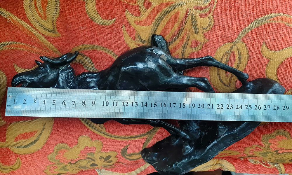 Фигурка чугун Касли на камин