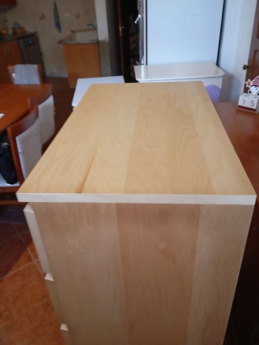 Cómoda com 6 gavetas