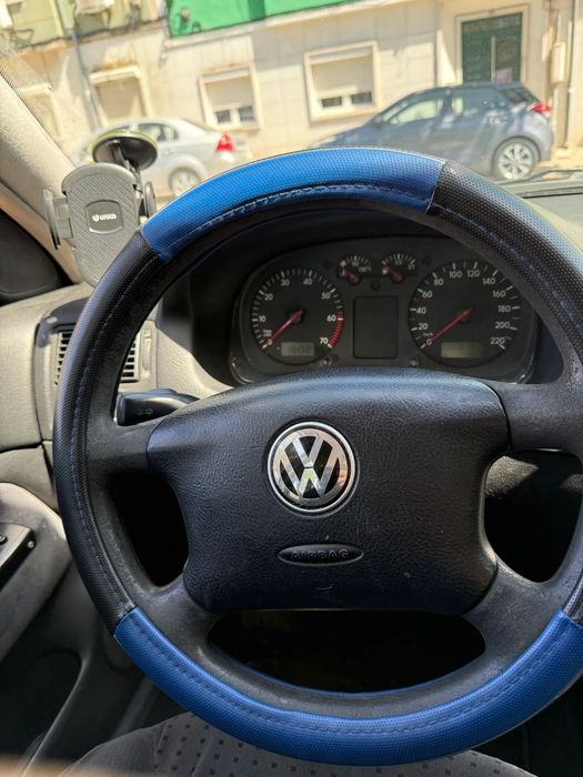 VW Golf 1.4i Confort