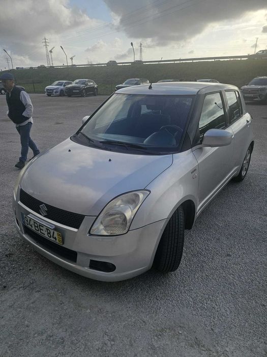 Suzuki Swift 1.3 DDiS 2006 | Gasóleo | Revisado | Inspeção 2027 | Multimédia