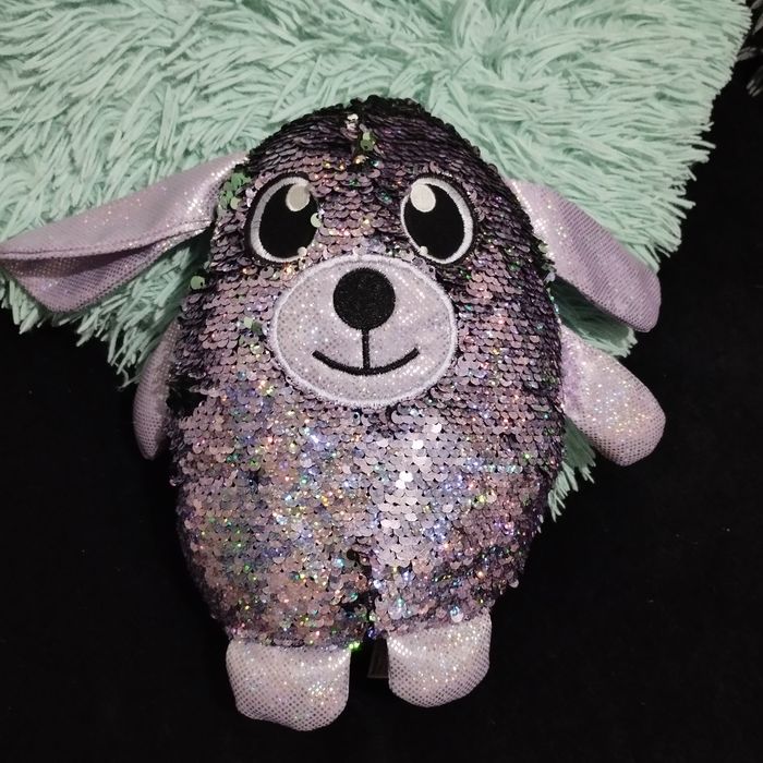 Pluszak, cekiniak, Shimmeez