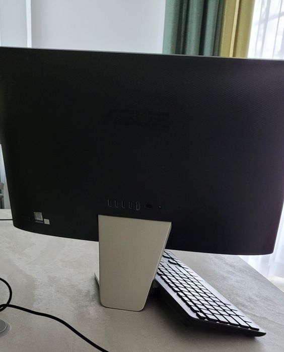 ASUS AiO 22 | i3-10Gen | 8GB RAM | SSD+HDD | Win11