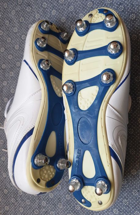 Korki piłkarskie VENA piłka nożna buty sportowe