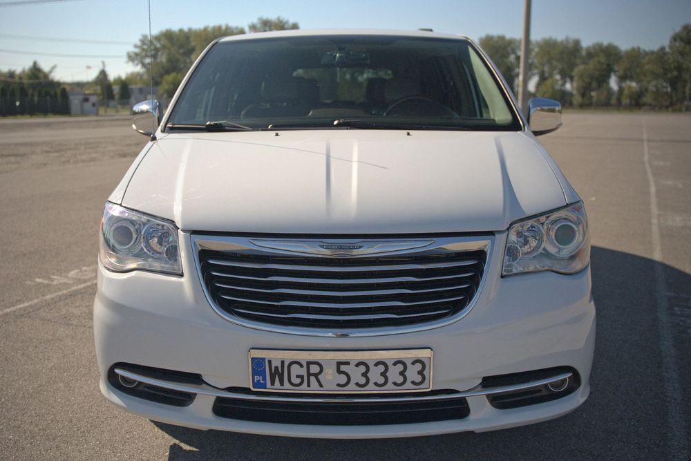 Chrysler Town & Country