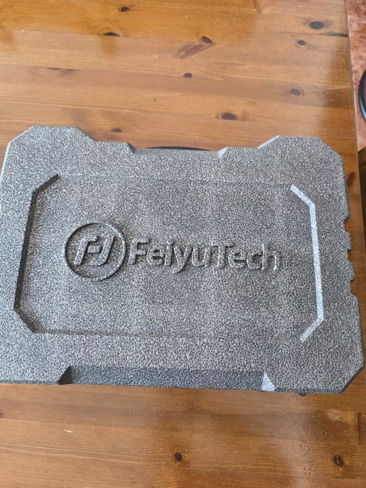 Gimball Feiyutech AK4500 em ótimo estado