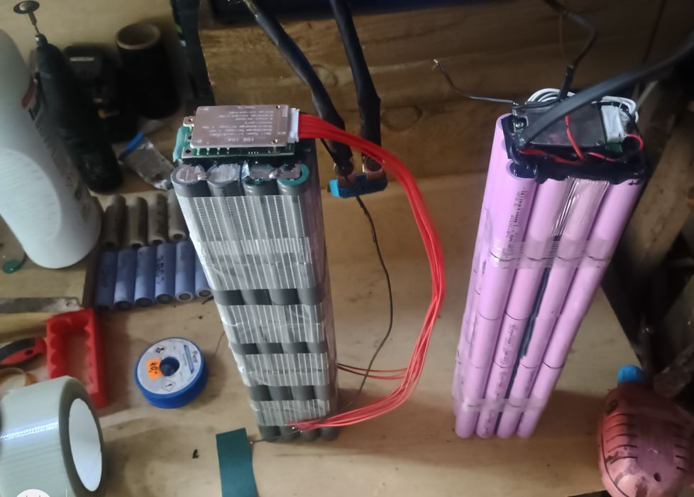 Budowa baterii do pojazdów elektrycznych, hulajnogi, skutery , rowery