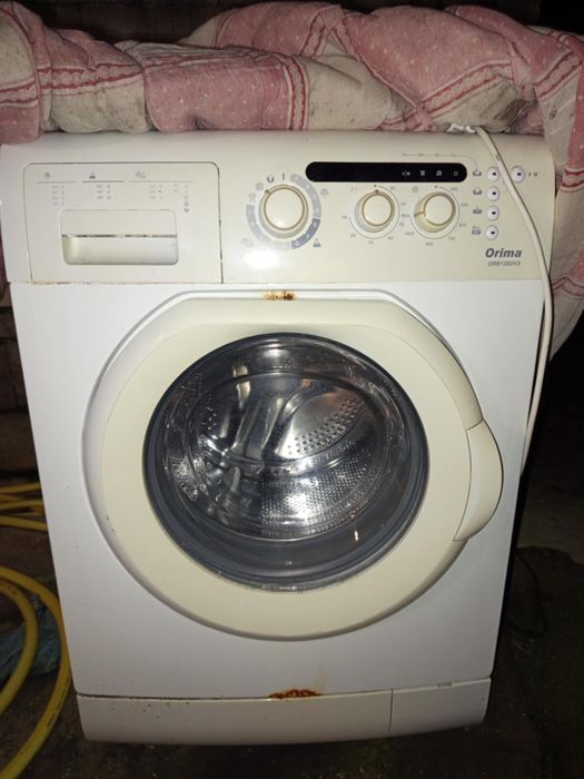 Vendo maquina de lavar roupa orima