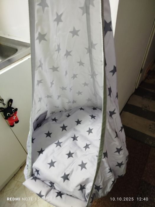 Huśtawka kokon do 90 kg.