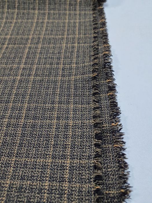 Tkanina brąz/beż kratka szer.160 cm.