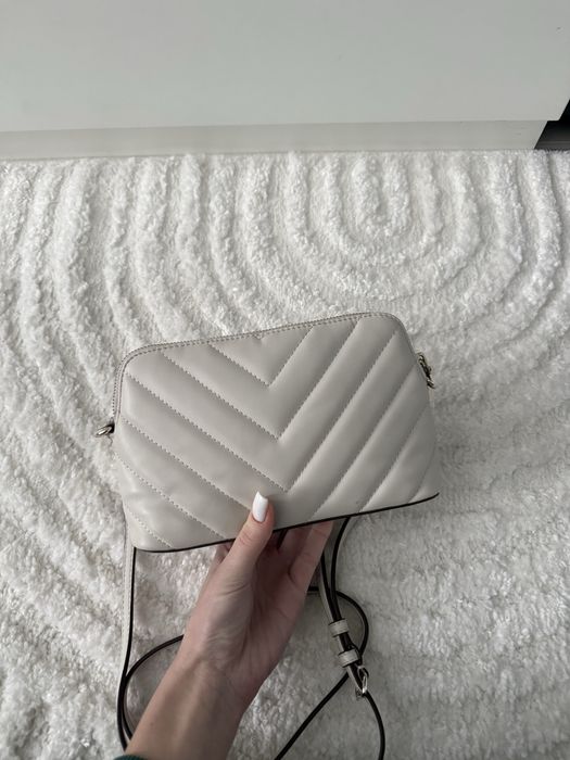 Сумочка від DKNY