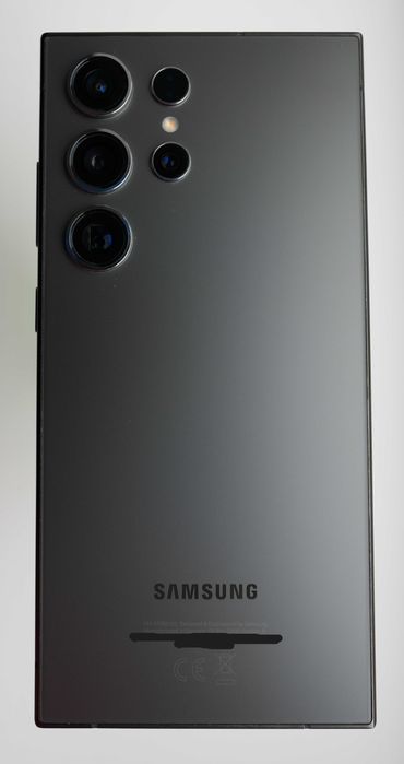 Samsung S24 Ultra 12/256GB • Titanium Black • Snapdragon • AI •