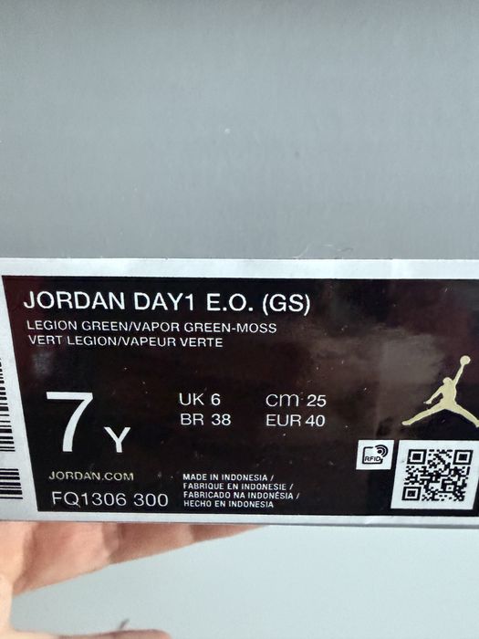 Buty chłopięce  Jordan DAY1 EO (GS) r. 40 Nowe Oryginalne Khaki