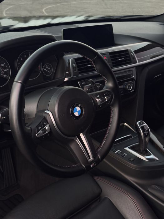 BMW 328i Xdrive 2016